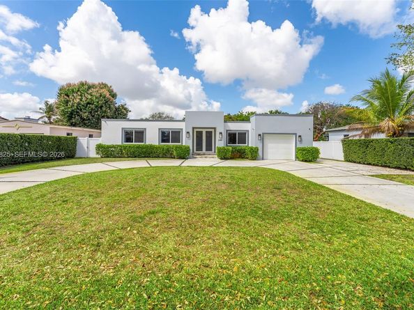 240 Lenape Dr, Miami Springs FL 33166