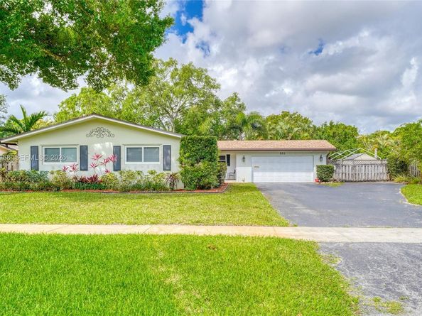 661 NW 66th Ave, Plantation FL 33317