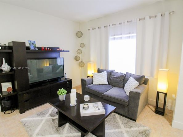 5791 NW 116th Ave 103, Doral FL 33178