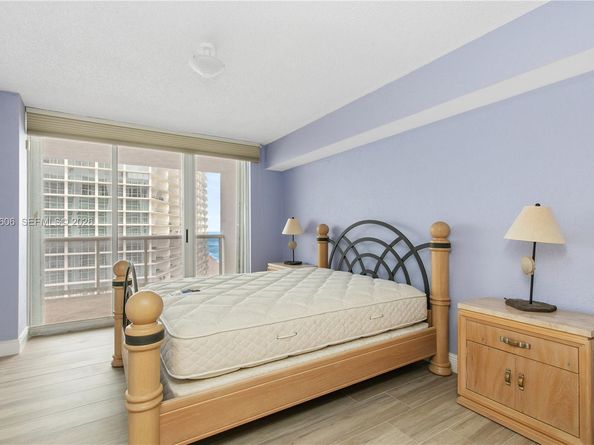 Undisclosed Address #A11955606, Sunny Isles Beach FL 33160