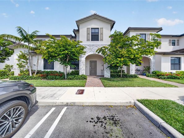 23450 SW 127th Pl, Homestead FL 33032