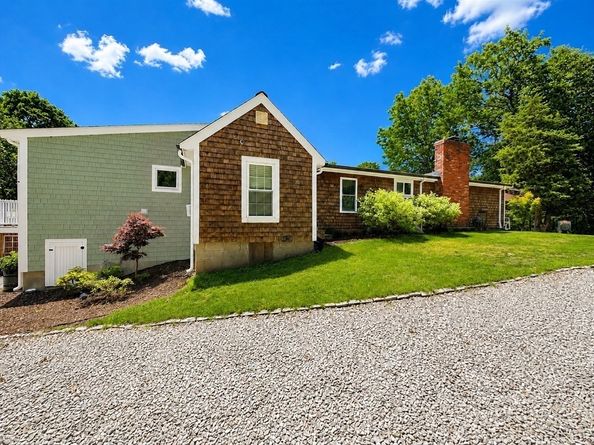 978 Main St, Hanover MA 02339