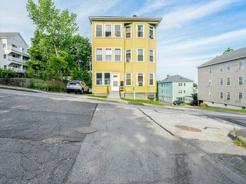 42 Adams St