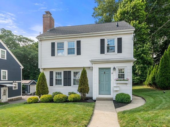 28 Parkway Road, Medford MA 02155