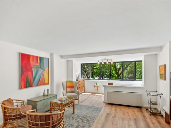 6 Whittier Pl 3L, Boston MA 02114