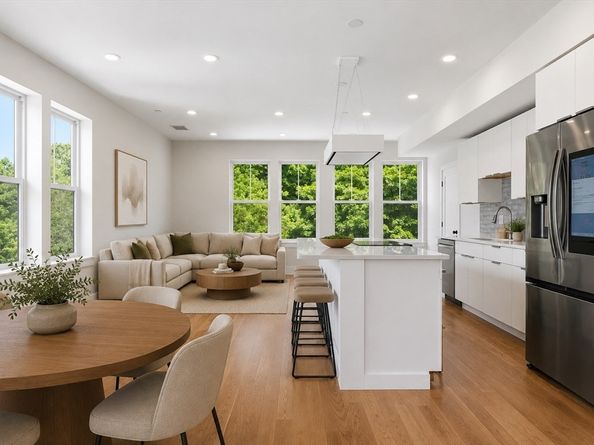 421 High St 306, Medford MA 02155