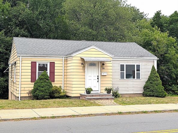 21 Stanwood St, Lynn MA 01904