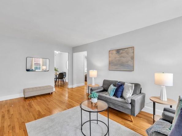 21 Englewood Ave 2, Brookline MA 02445