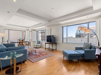 1 Huntington Ave
