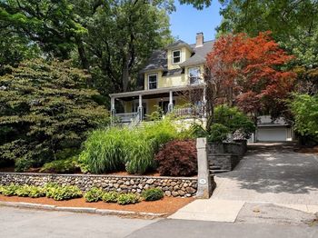 15 Lincoln St