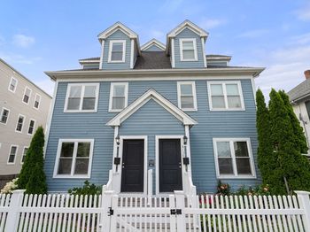 615 Adams