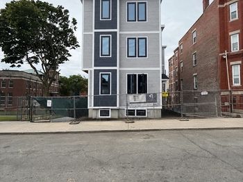 75 Maywood