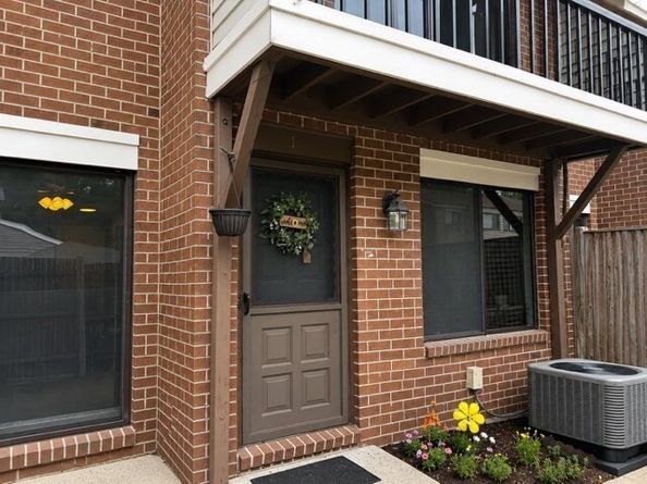 167 Greenbrook Dr 167, Stoughton MA 02072