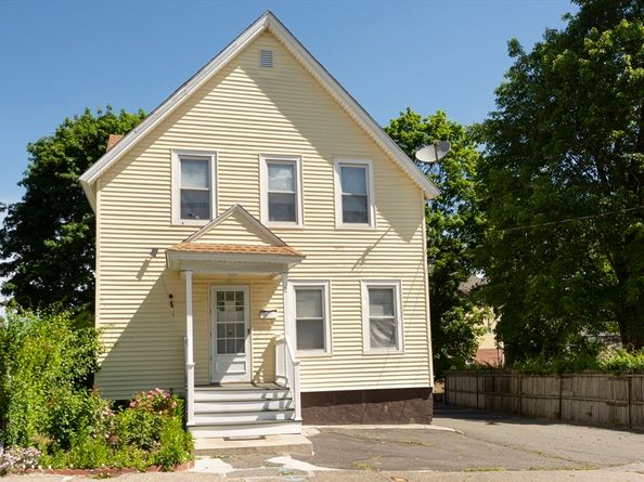 2 Kosta St, Worcester MA 01607