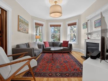 41 Spring Park Ave