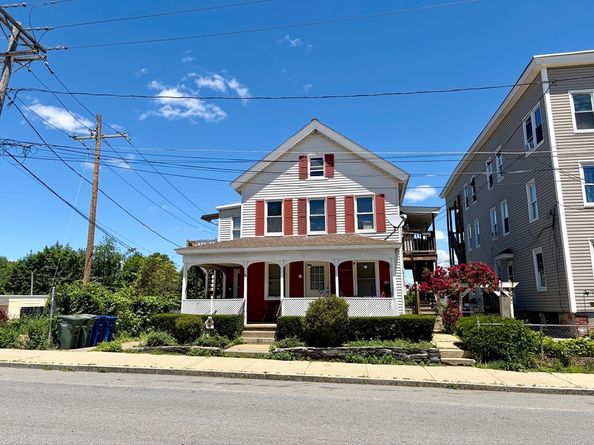 62 Mechanic St., Leominster MA 01453
