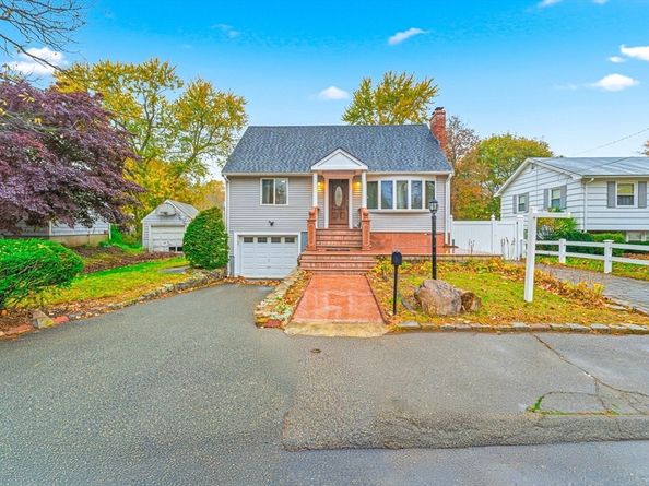 63 Dickerman Lane, Braintree MA 02184
