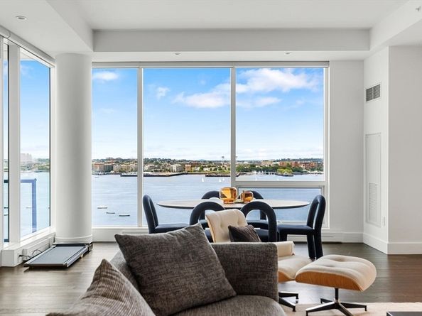 22 Liberty Drive 10D, Boston MA 02210