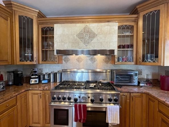 55 Metropolitan Ave, Boston MA 02131