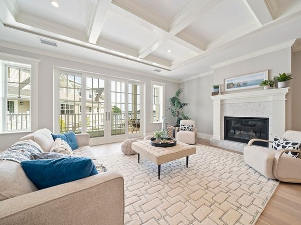 128 Elm Street 211, Cohasset MA 02025