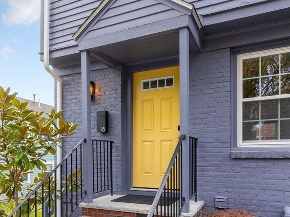 18-20 Northbourne Rd 18, Boston MA 02130