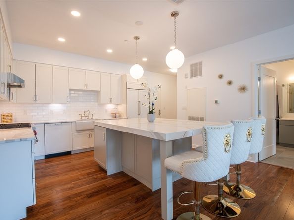 3531 Washington St 316, Boston MA 02130