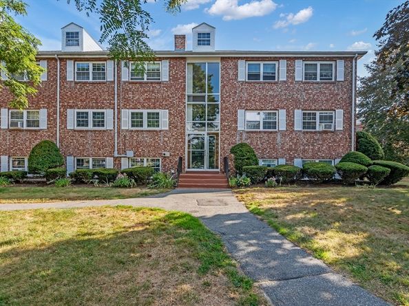 35 Fernview Ave 5, North Andover MA 01845