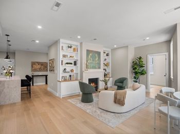 106-108 Bunker Hill St