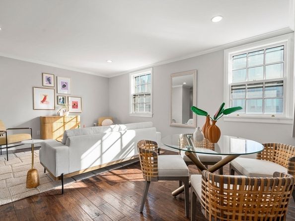 27 Bowdoin St 5, Boston MA 02114