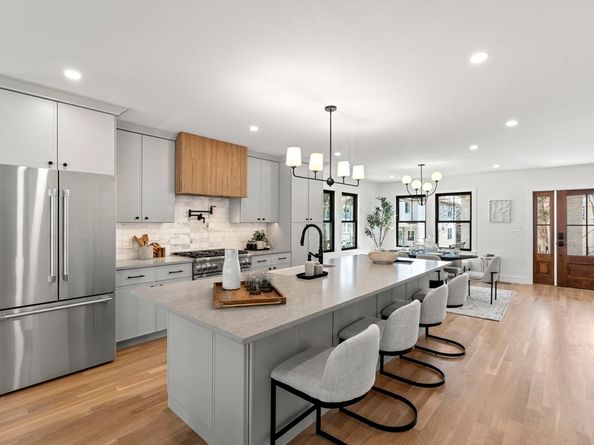 31 Fairfax St, Somerville MA 02144