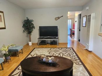 205 Del Valle Circle