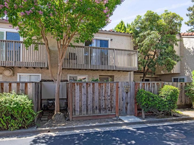 103 Mission Drive, East Palo Alto CA 94303