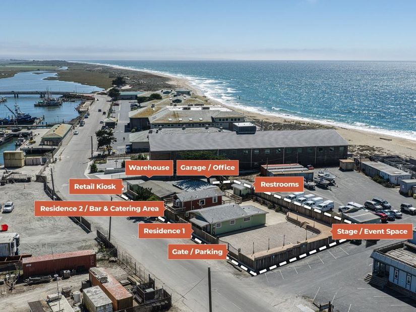 7550-7552 Sandholdt Road, Moss Landing CA 95039