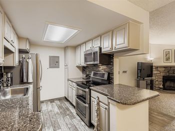 8225 E Fairmount Drive