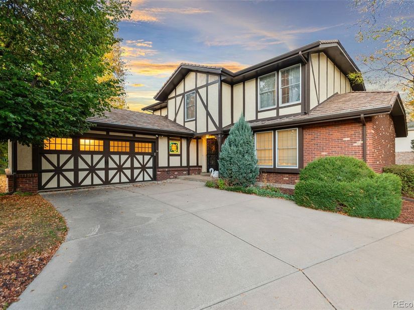 5029 W Maplewood Place, Littleton CO 80123