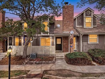 1990 S Helena Street