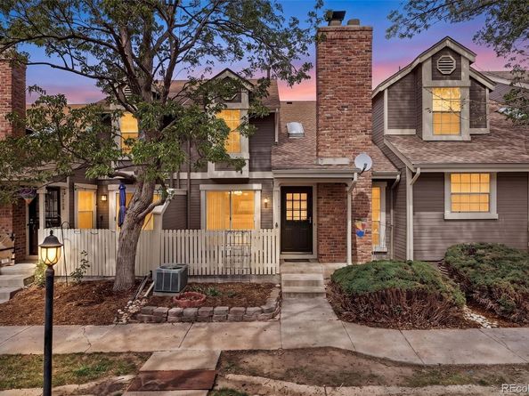 1990 S Helena Street E, Aurora CO 80013
