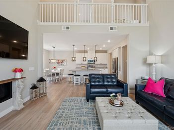 10062 W Victoria Place