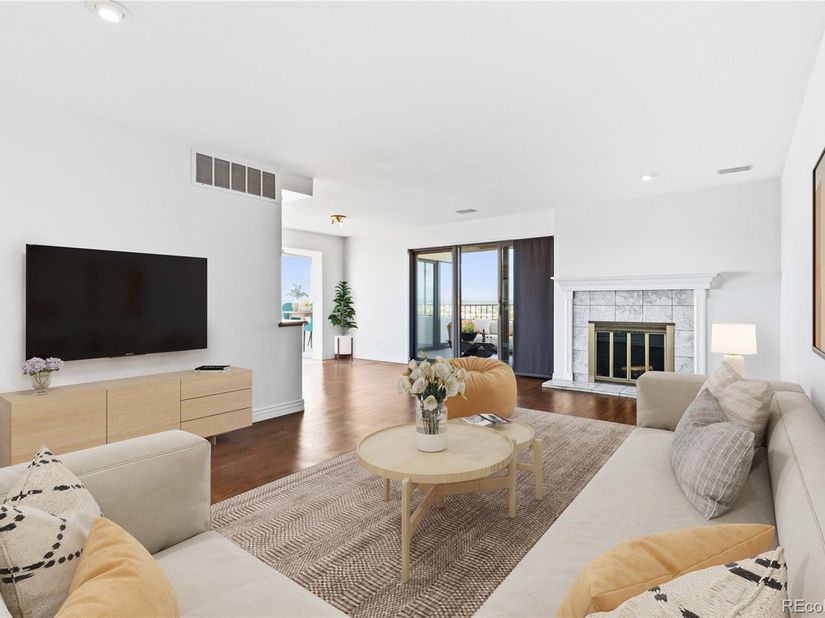 130 N Pearl Street 1404, Denver CO 80203