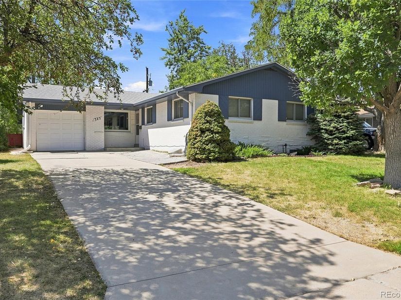345 Agate Street, Broomfield CO 80020