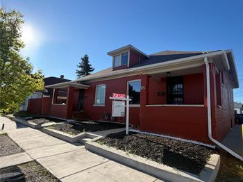 22 E Exposition Avenue