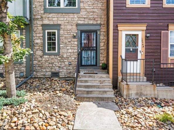 12043 E Hoye Drive, Aurora CO 80012