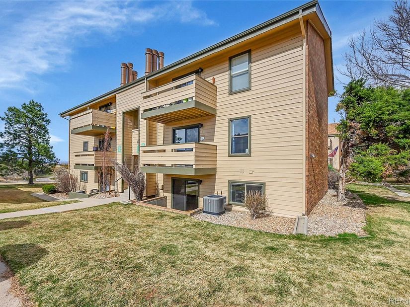 420 Zang Street 108, Lakewood CO 80228
