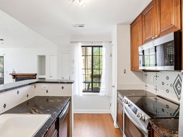 4837 White Rock Circle H, Boulder CO 80301
