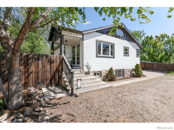 9525 W 11th Avenue, Lakewood CO 80215