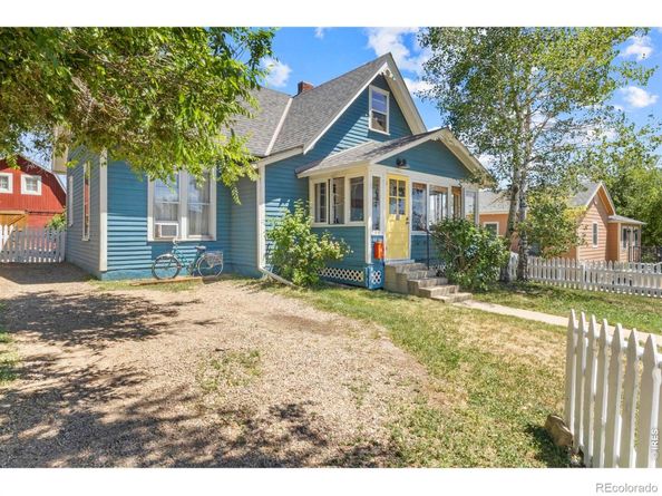 128 Bowen Street, Longmont CO 80501
