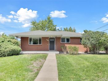 2921 E Colorado Avenue