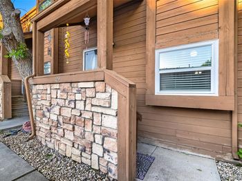 2427 Rainbow Drive