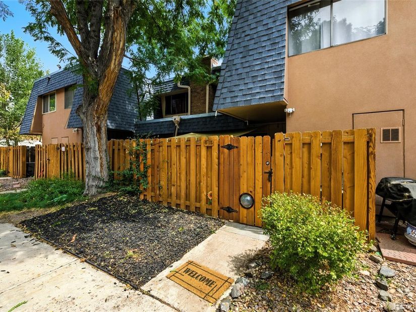7995 E Mississippi Avenue G12, Denver CO 80247