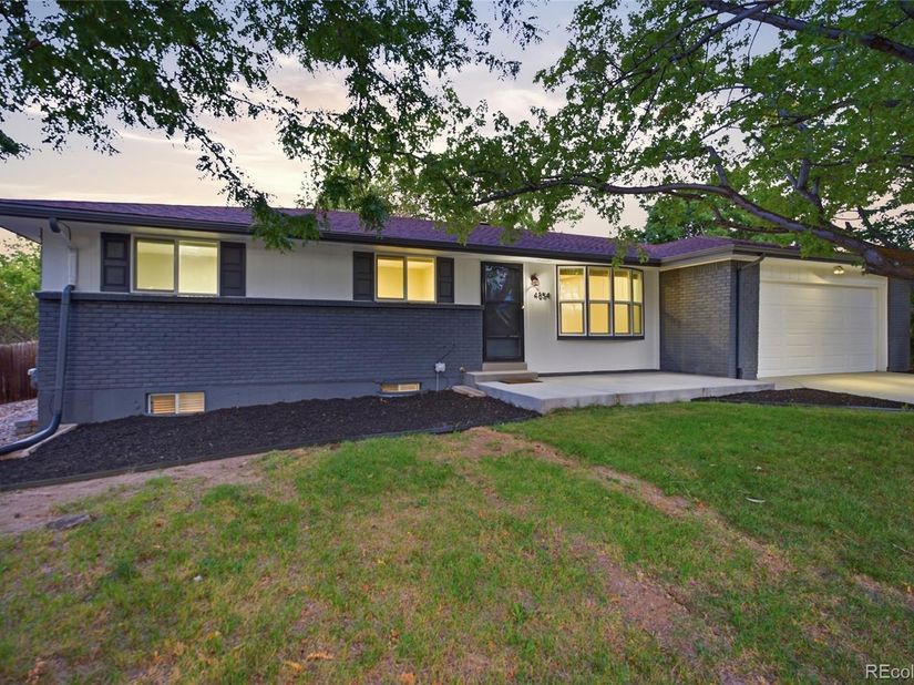 4854 S Parfet Street, Littleton CO 80127